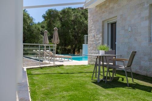 white_villa_parga_homepage_slider_3